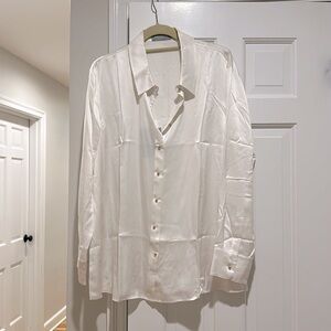 Ravella 100% silk cream shirt. New with tags. Size xxl